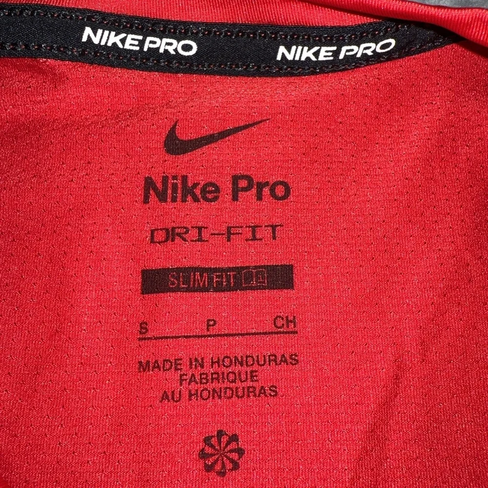 Nike Pro Shirt Men's Sz S Red Slim Fit Dri-Fit Athletic Training Top DD1992-657